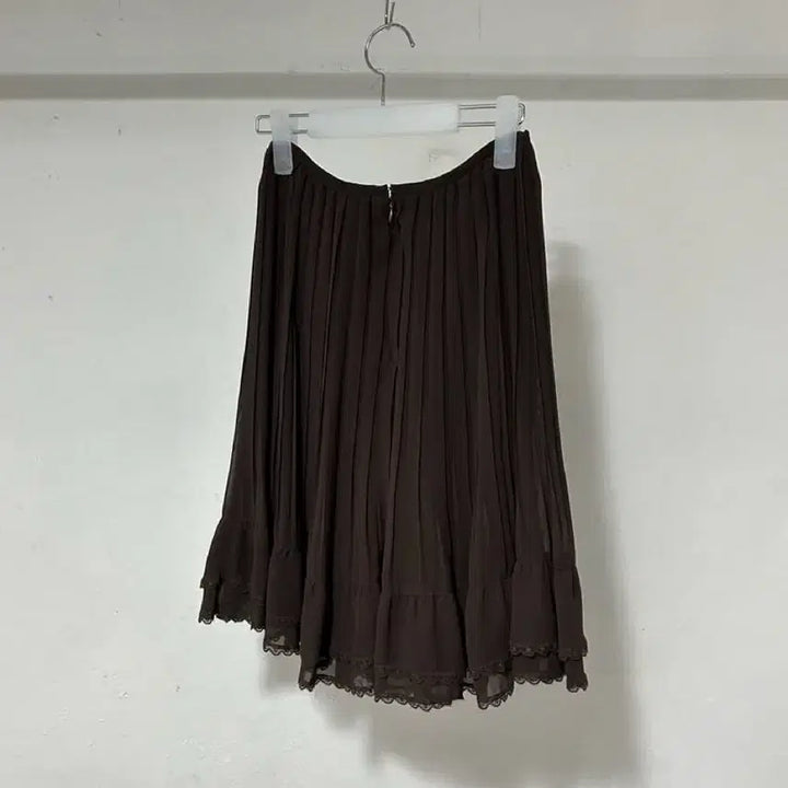 [SOLD OUT] vtg skirt