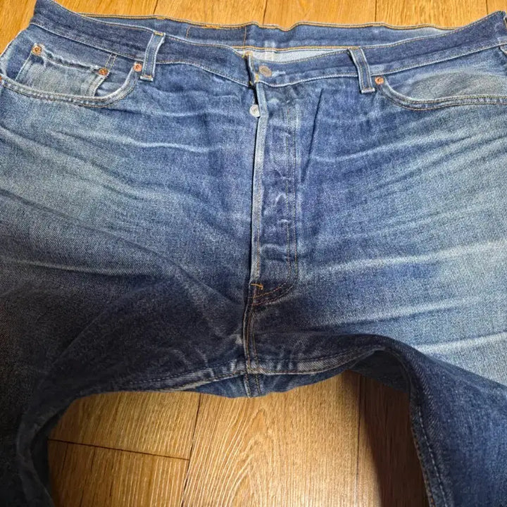 [SOLD OUT] 리바이스 90s USA 501xx W44 L32