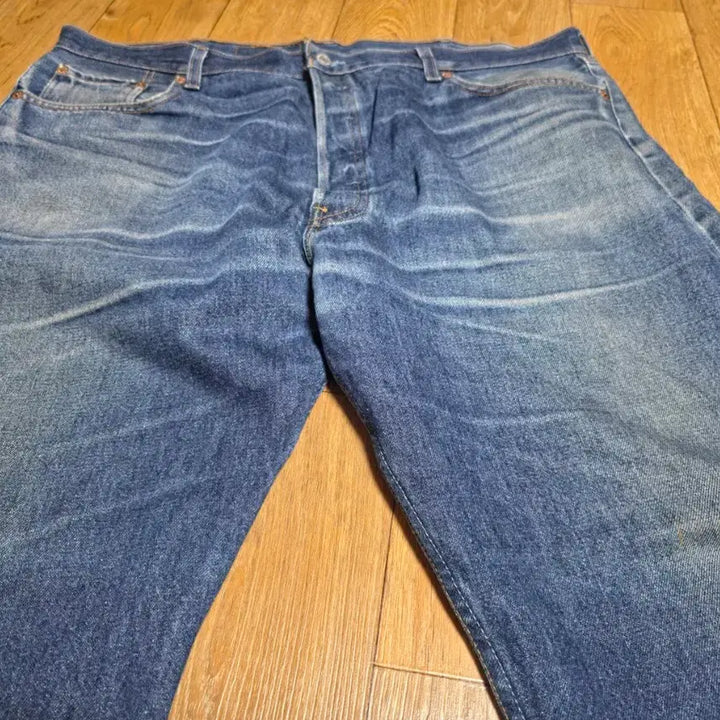 [SOLD OUT] 리바이스 90s USA 501xx W44 L32