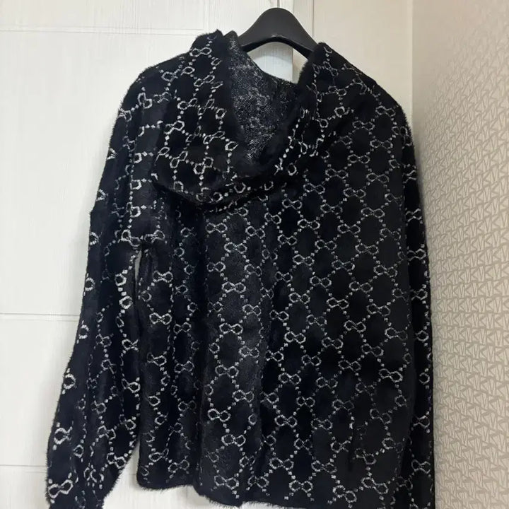 [SOLD OUT] 후드 퍼자켓