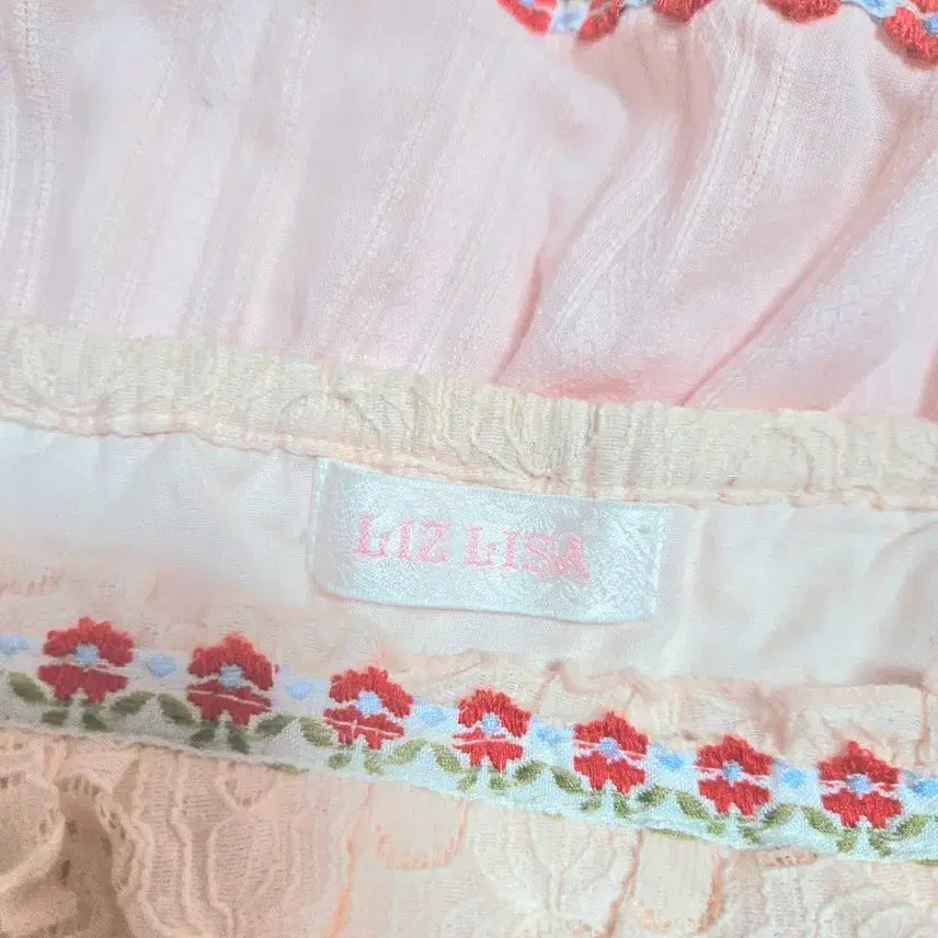 [BUNJANG] LIZ LISA Classic Embroidered Dress / 고전 리즈리사 자수원피스 히메갸루 달천깔 마즈 양산형 모리걸 엑팜 핀터깔