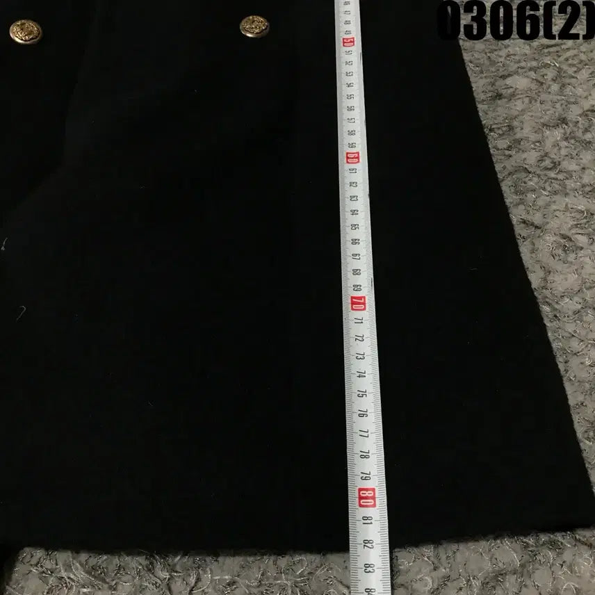 [SOLD OUT] LIST 블랙 금장 단추 코트 s
