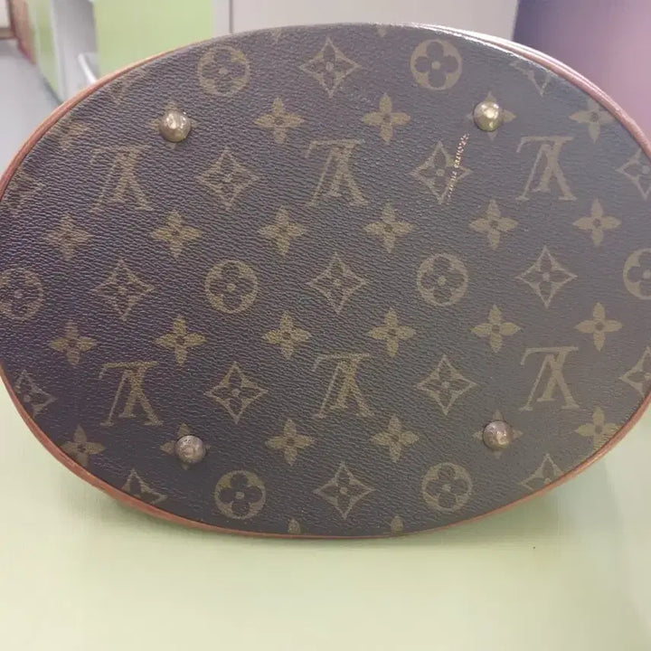 [BUNJANG] Louis Vuitton Monogram Bucket Bag GM - Interior Refurbished / [정품]루이비통 모노그램 버킷백 GM 내부 리뉴얼/세탁완료/이너백포함