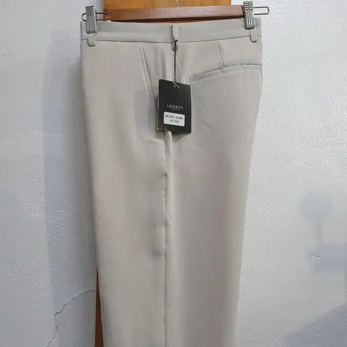 [BUNJANG] LEGACY Semi-Wide Slacks (Size 30) / LEGACY 세미 와이드 슬랙스(30)