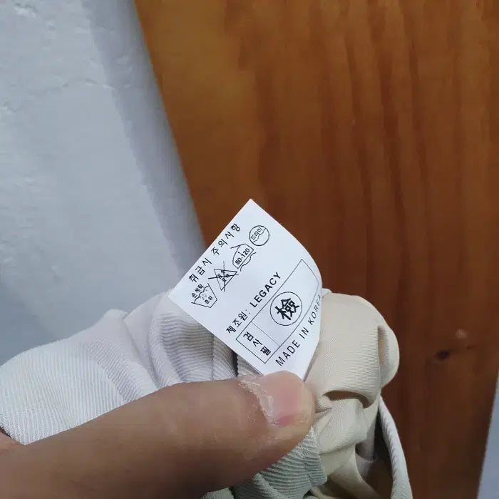 [BUNJANG] LEGACY Semi-Wide Slacks (Size 30) / LEGACY 세미 와이드 슬랙스(30)