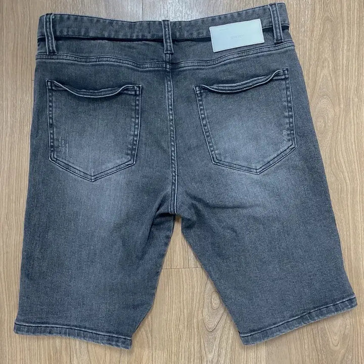 [BUNJANG] System Black Denim Shorts Damage Wash / 시스템 블랙 데님 반바지 데미지 워싱