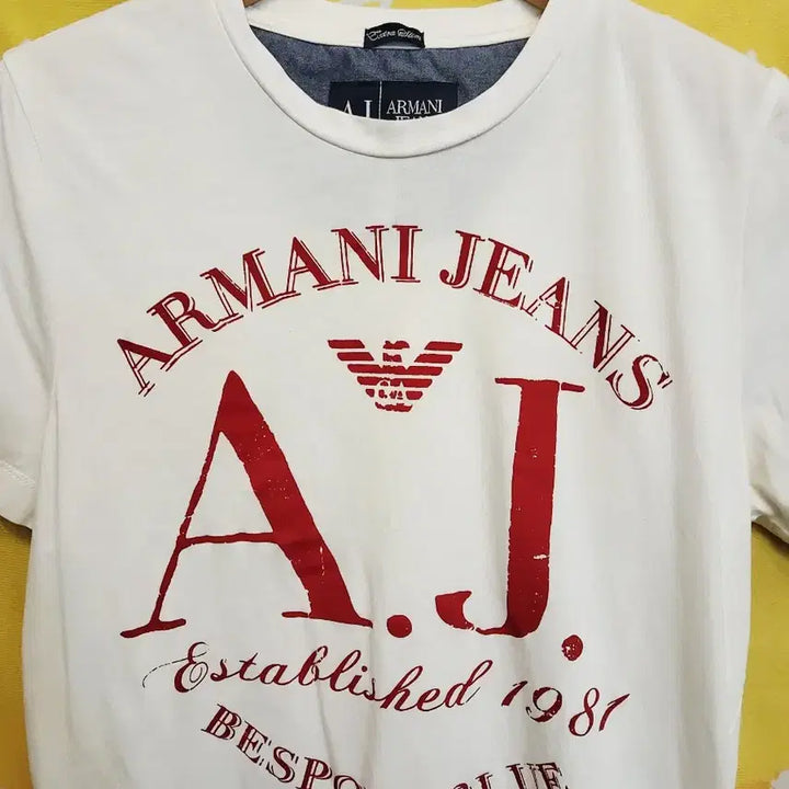 [BUNJANG] Armani Jeans White Short-Sleeve T-Shirt (M) / 아르마니진 흰색 반팔 티셔츠M