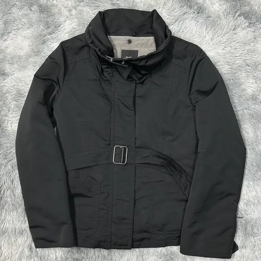 [BUNJANG] Max Mara Black Short Down Jacket / 막스마라 블랙 숏 다운 점퍼 85