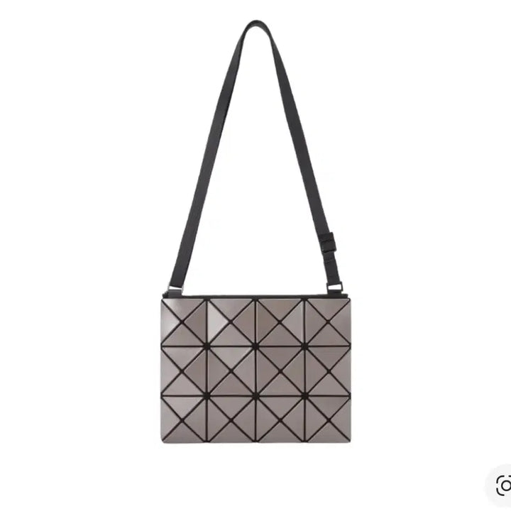 [BUNJANG] Bao Bao Issey Miyake Lucent Metallic Shoulder Bag / 바오 바오 이세이 미야케 루센트 메탈릭 숄더백 브라운 실버 AG