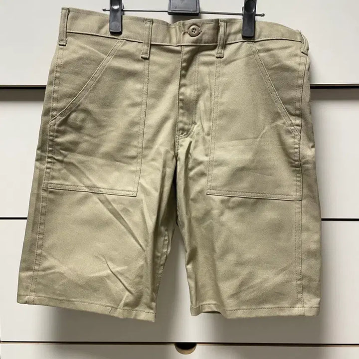 [BUNJANG] Stanley 32-Size Beige Shorts / 스텐레이 반바지32사이즈