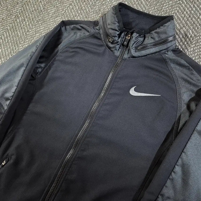 [BUNJANG] Nike Dri-Fit Windbreaker Jacket (Size S) / 나이키 Dri-Fit 바람막이 자켓