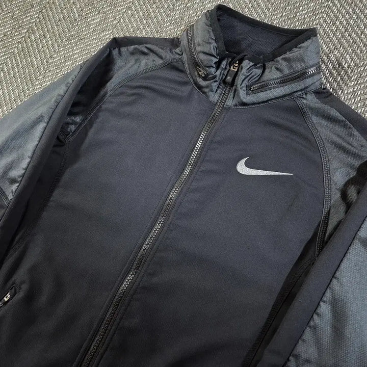 [BUNJANG] Nike Dri-Fit Windbreaker Jacket (Size S) / 나이키 Dri-Fit 바람막이 자켓