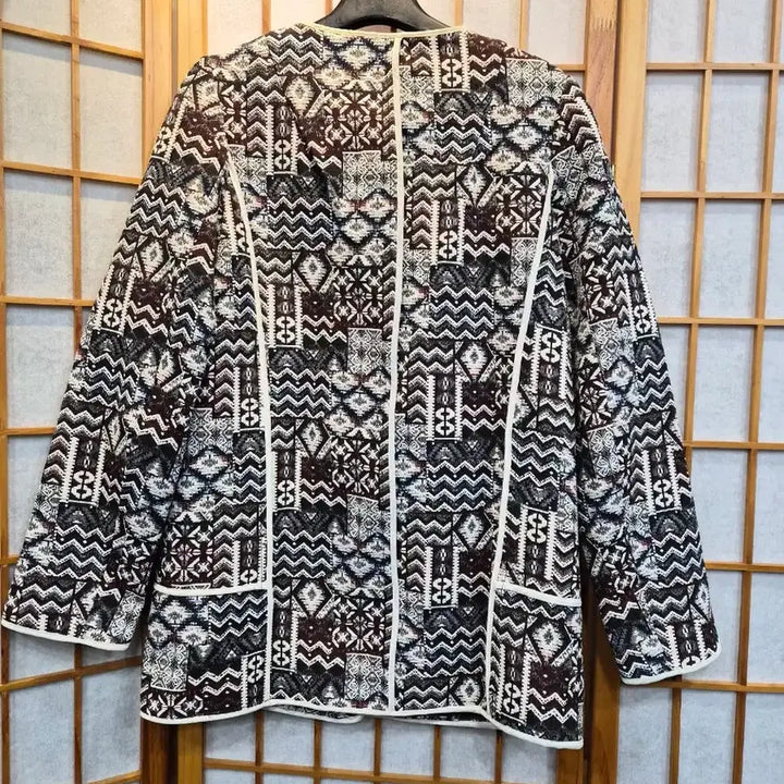 [BUNJANG] ZARA Pattern Jacket M / 자라 패턴 간절기  자켓 M