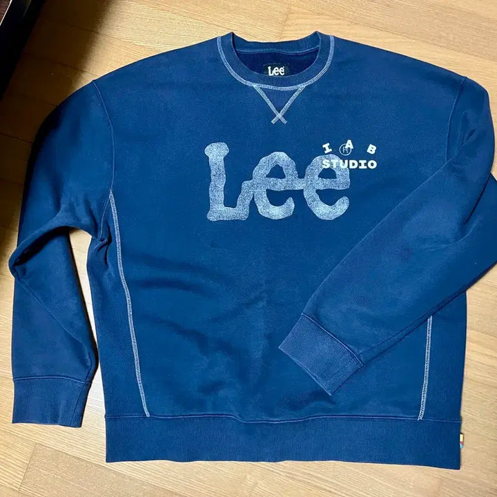 [BUNJANG] IAB Studio Lee Collaboration Set (Top &amp; Bottom) - Size L / 아이앱 스튜디오 x 리 피그먼트 스웨트셔츠 인디고 네이비 L