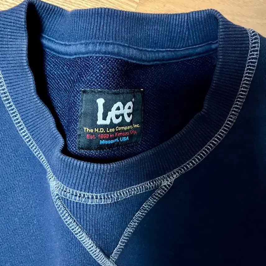 [BUNJANG] IAB Studio Lee Collaboration Set (Top &amp; Bottom) - Size L / 아이앱 스튜디오 x 리 피그먼트 스웨트셔츠 인디고 네이비 L
