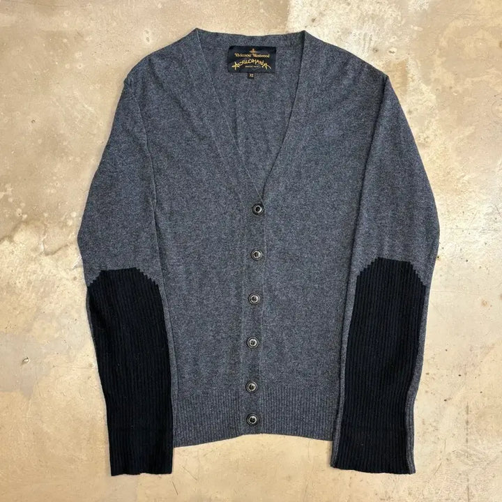 [BUNJANG] Vivienne Westwood Charcoal Wool V-Neck Cardigan / XS 비비안웨스트우드 챠콜 울 브이넥 가디건