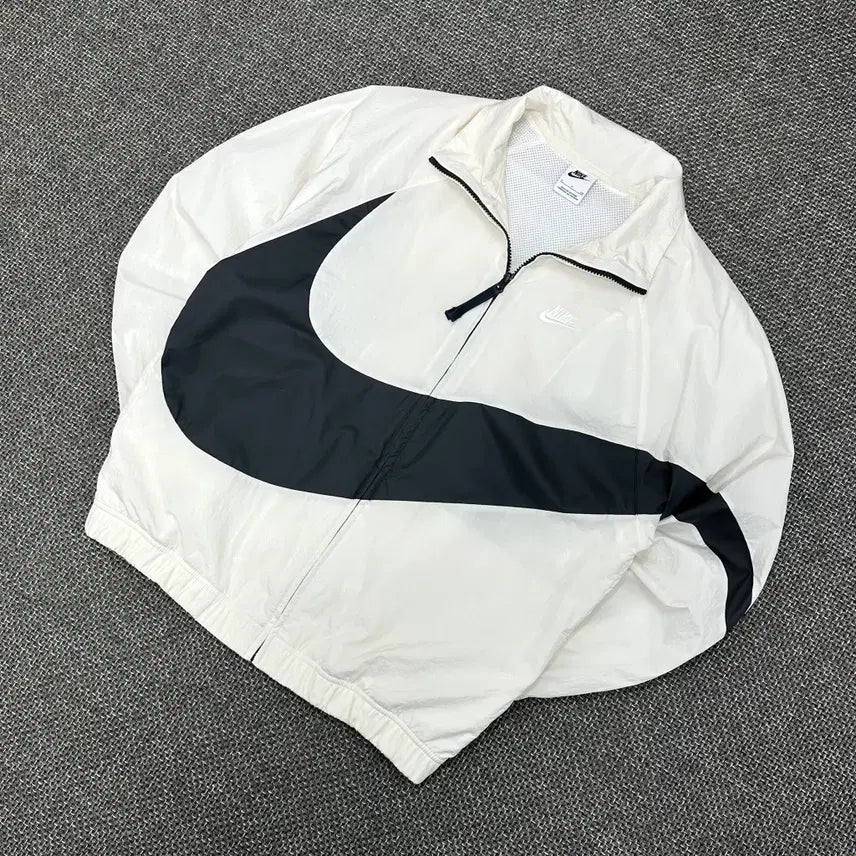 [BUNJANG] Nike Big Swoosh Vintage Windbreaker Jacket / (2563) 나이키 빅스우시 빈티지 바람막이 S