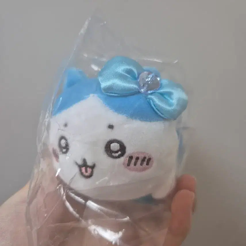 [BUNJANG] Chiikawa Magical Hachiware Pucci Nesoberi Mascot Plush / 치이카와 매지컬 하치와레 푸치 네소베리 마스코트 인형