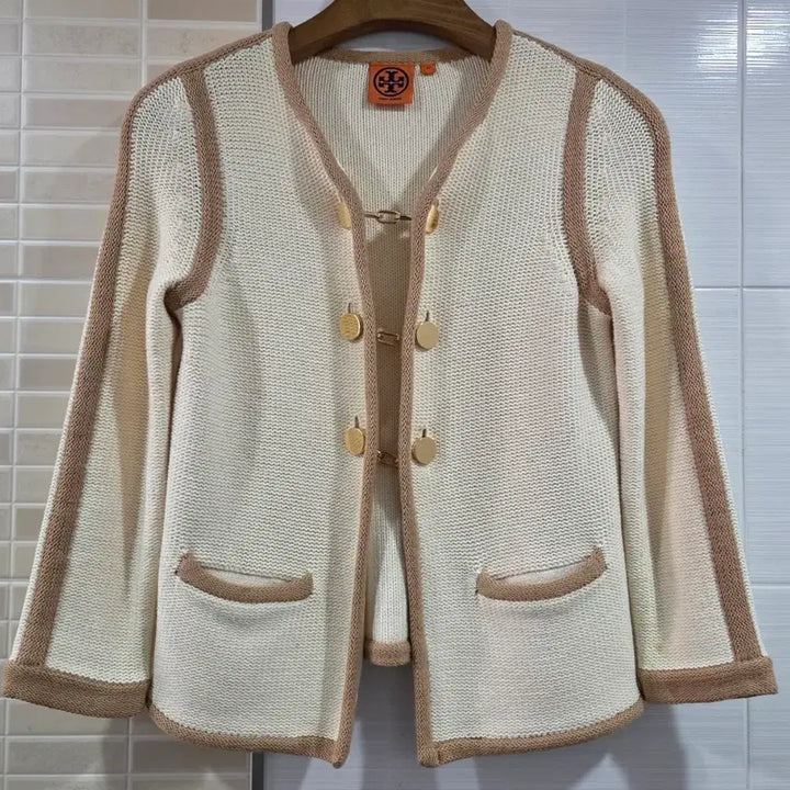 [BUNJANG] Tory Burch Ivory Cardigan / 토리버치 아이보리 가디건
