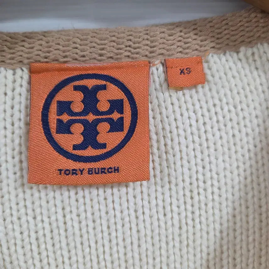 [BUNJANG] Tory Burch Ivory Cardigan / 토리버치 아이보리 가디건