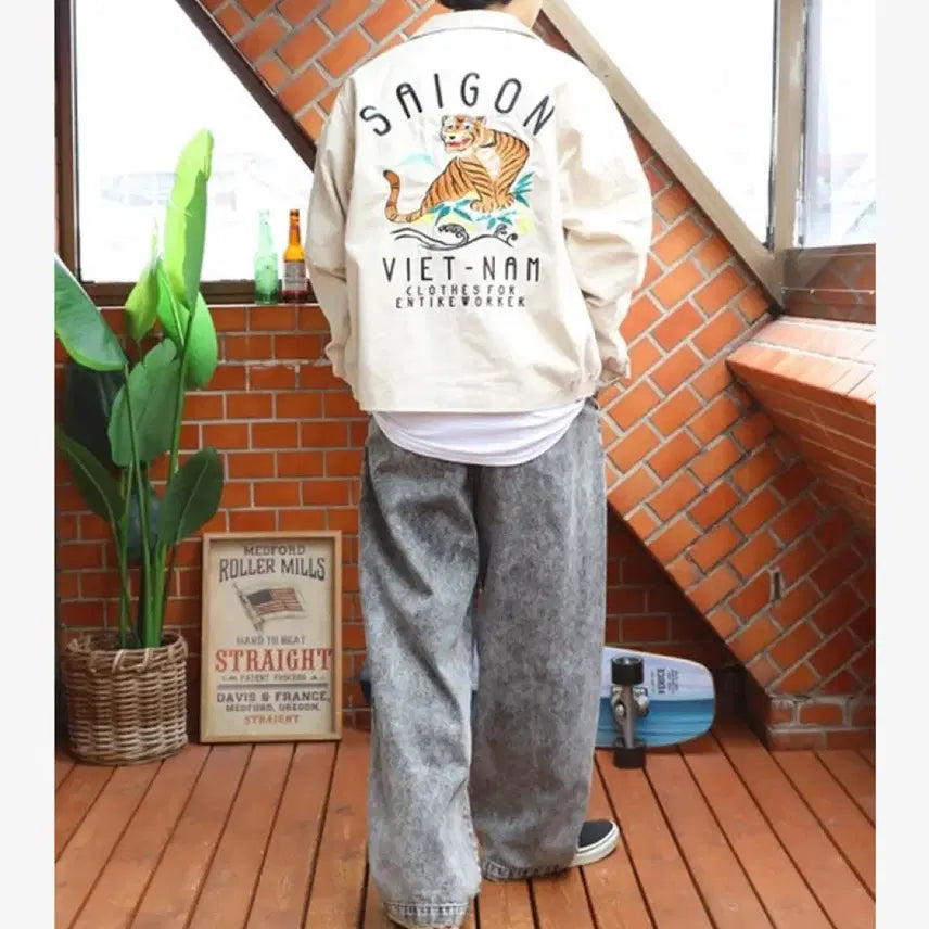 [BUNJANG] Jungle Storm Souvenir Jacket / 정글스톰 24FW 수베니어자켓