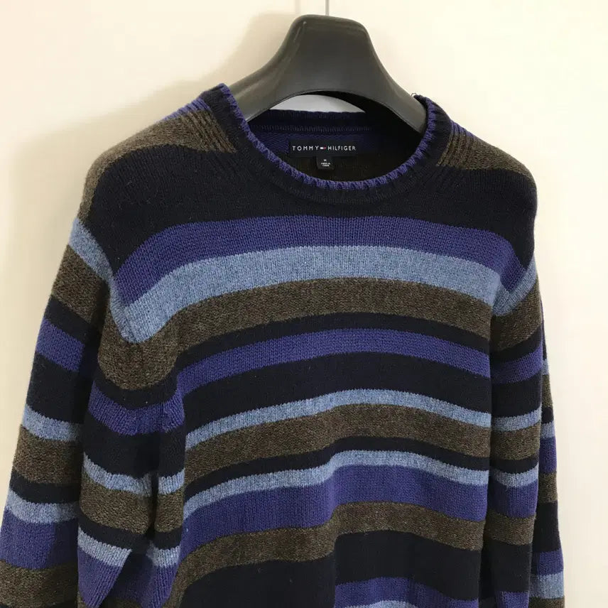 [BUNJANG] Tommy Hilfiger Vintage Striped Knit Sweater / 타미힐피거 빈티지 스트라이프패턴 니트 [M]