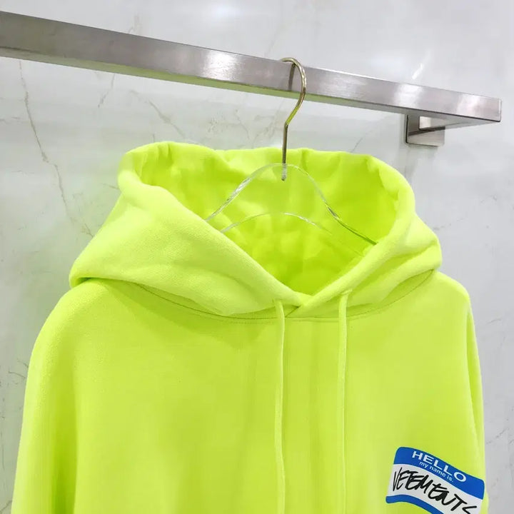 [BUNJANG] VETEMENTS Hello My Name Neon Oversized Hoodie / XS / 베트멍 헬로 마이 네임 네온 오버 후드티