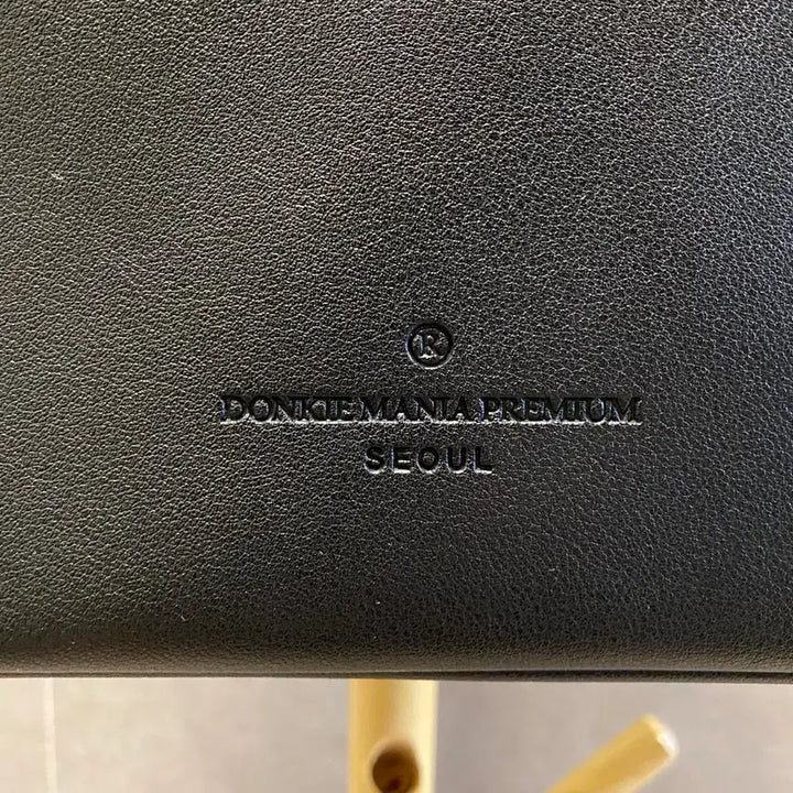 [BUNJANG] Donkey Shoulder Bag / 돈키 숄더백
