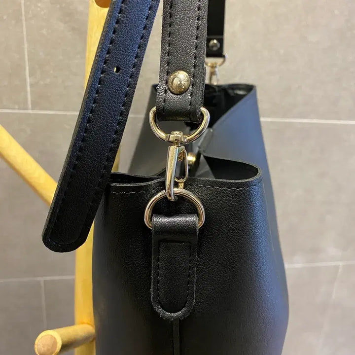 [BUNJANG] Donkey Shoulder Bag / 돈키 숄더백