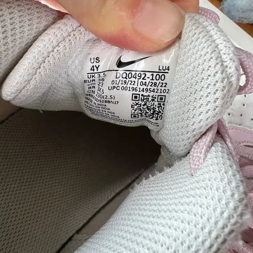 [BUNJANG] Nike Court Borough Low ReCraft White Pink Sneakers / 나이키 코트 버로우 로우 리크래프트 화이트 핑크