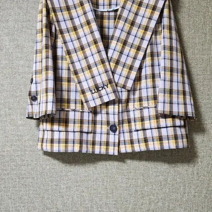 [BUNJANG] Checkered Jacket / 체크자켓