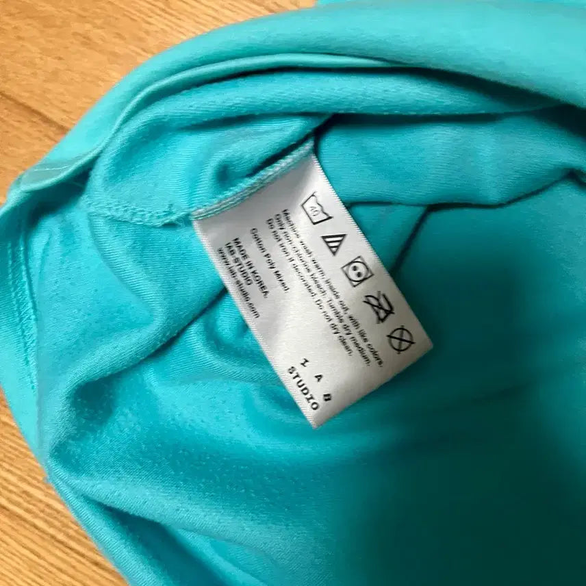 [BUNJANG] IAB Studio Long Sleeve Mint T-shirt / [아이앱 스튜디오] 롱슬리브 민트 L