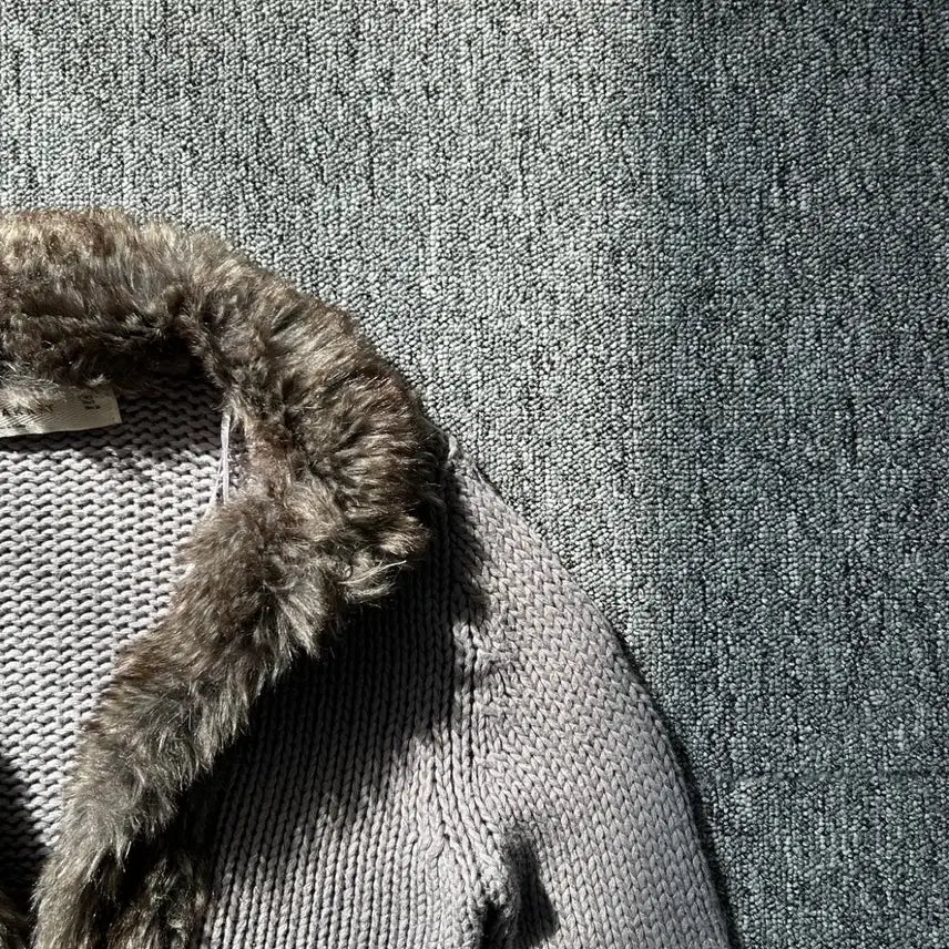 [BUNJANG] ZARA Fur Trimmed Cardigan / 자라 퍼 트리밍 가디건