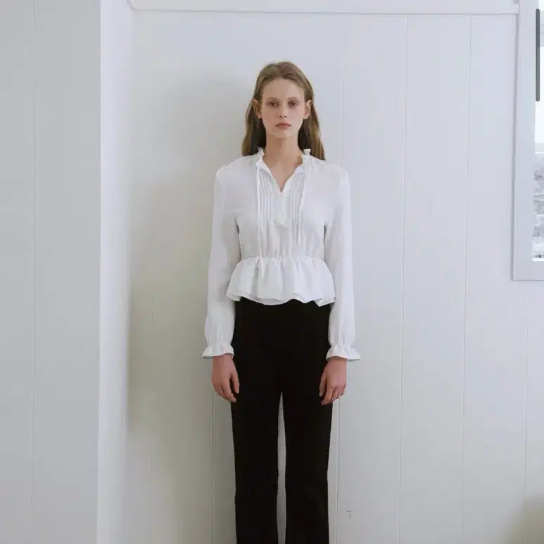 [BUNJANG] Le Vain Layered Frill Lace Blouse / (르베인) Layered Frill Lace Blouse