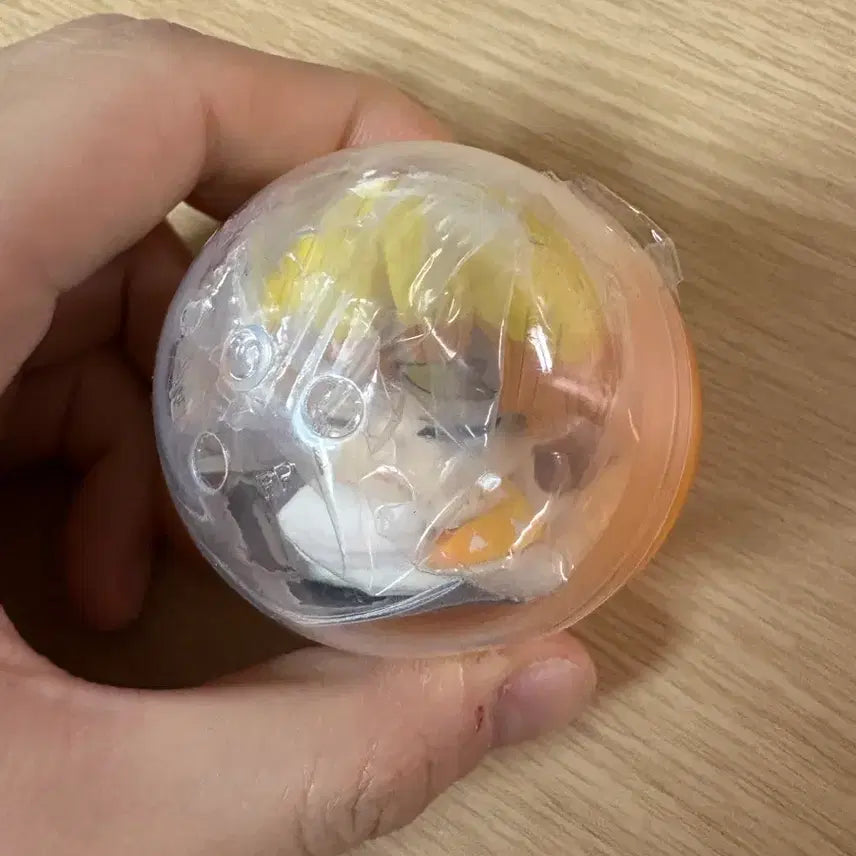 [BUNJANG] Demon Slayer Zenitsu Unopened Figure / 귀칼 오네무탄 젠이츠 판매