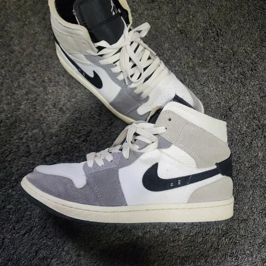 [BUNJANG] Nike Air Jordan 1 Mid Craft Grey Sneakers / 나이키 에어 조던 1 미드 크레프트 그레이 275사이즈