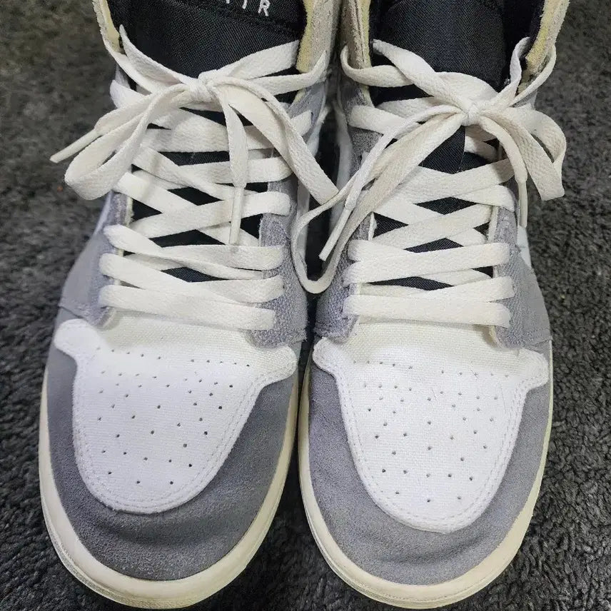 [BUNJANG] Nike Air Jordan 1 Mid Craft Grey Sneakers / 나이키 에어 조던 1 미드 크레프트 그레이 275사이즈