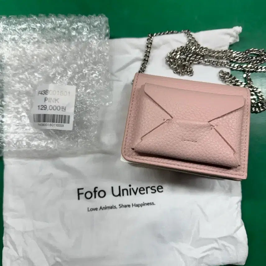 [SOLD OUT] 새상품 Fofo Universe 핑크 체인 미니백