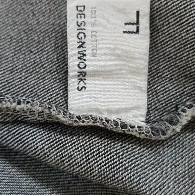 [BUNJANG] Black Damage Denim Jacket / 데미지 블랙 데님 자켓 [100추천]