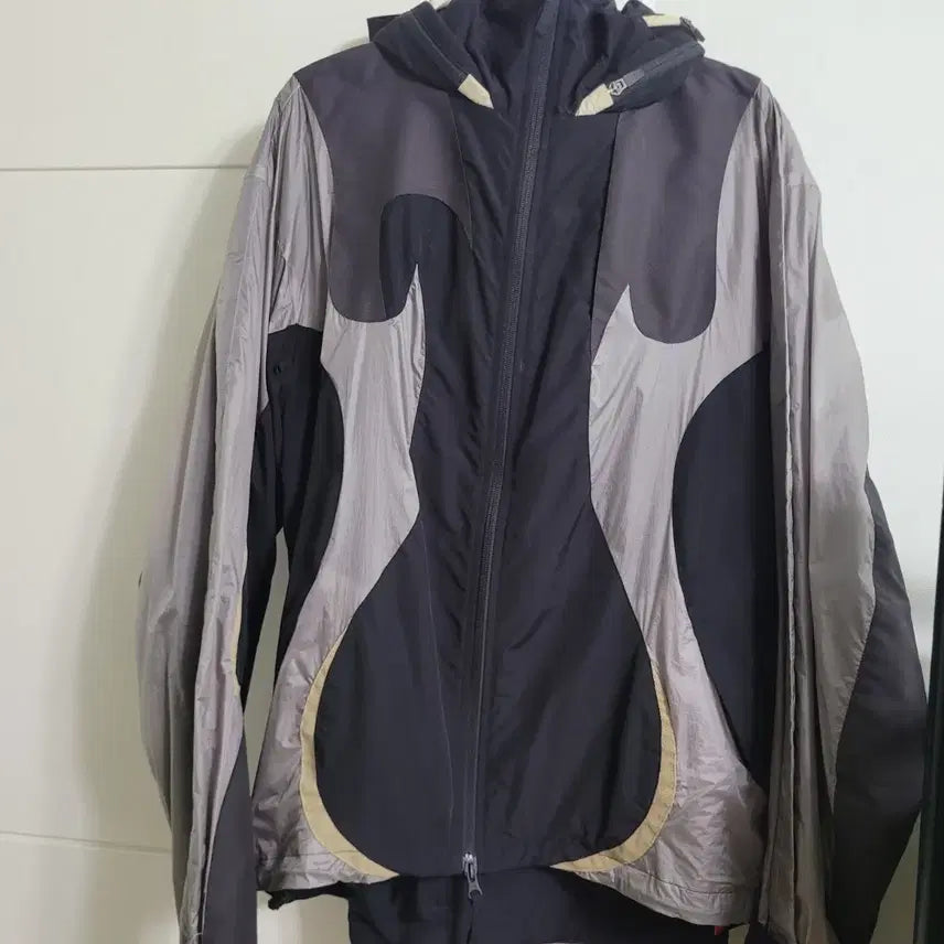 [BUNJANG] Kushikoku Wingsuit Jacket / 쿠시코크 윙수트 자켓