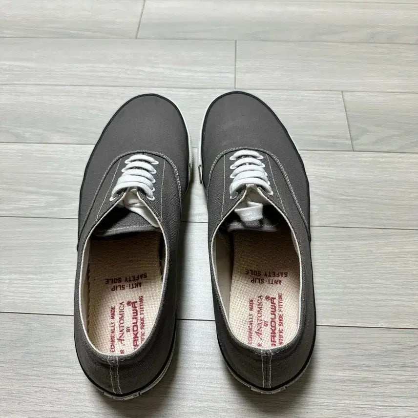 [SOLD OUT] 아나토미카 와쿠와 덱슈즈 스니커즈 운동화 275mm 그레이