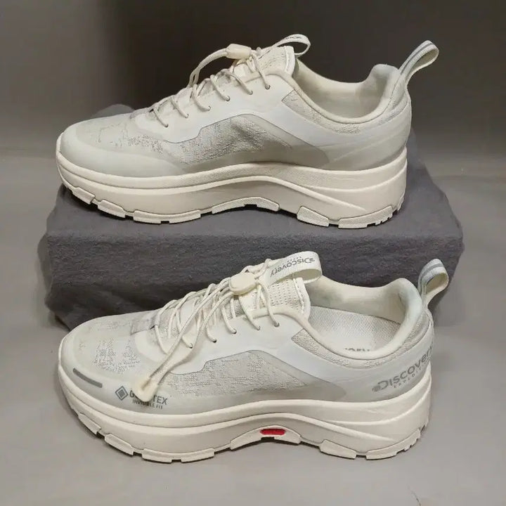 [SOLD OUT] 디스커버리 익스페디션  고어택스 고프코어 트렉킹화 240