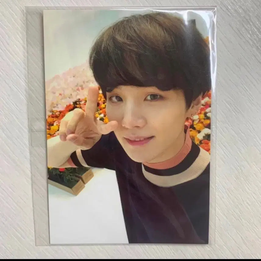 [SOLD OUT] 급처 방탄소년단 bts 일본 럽셀콘 여권케이스 포카 윤기