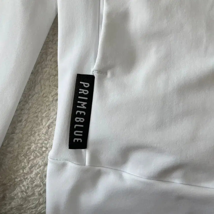 [SOLD OUT] S 아디다스 여성 바람막이 자켓 트랙탑 흰검 화이트 골프