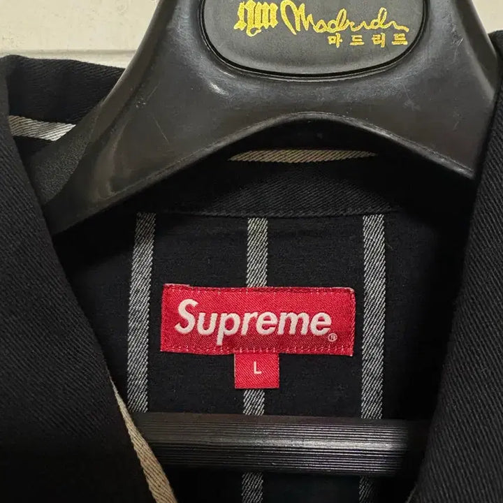 [BUNJANG] Supreme 17 Stripe Shop Jacket L / 슈프림 17 스트라이프 샵 자켓