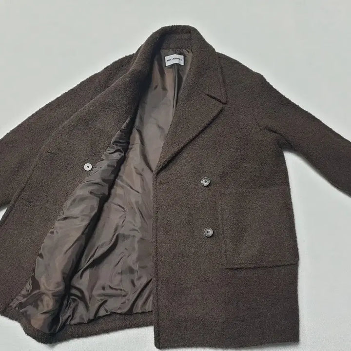 [SOLD OUT] 칼라거펠트 브라운 더블 코트 여성95~100