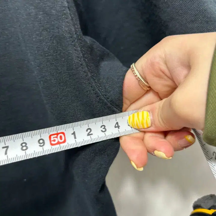 [SOLD OUT] 뉴발란스 블랙 반팔 프린팅 티셔츠 M