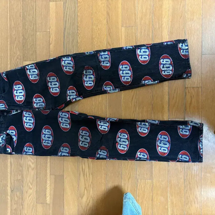 [BUNJANG] Supreme 17 Season 666 Pants Size 30 / 슈프림 17시즌 666 팬츠 30사이즈