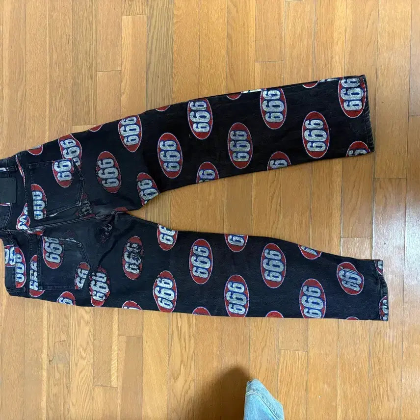 [BUNJANG] Supreme 17 Season 666 Pants Size 30 / 슈프림 17시즌 666 팬츠 30사이즈