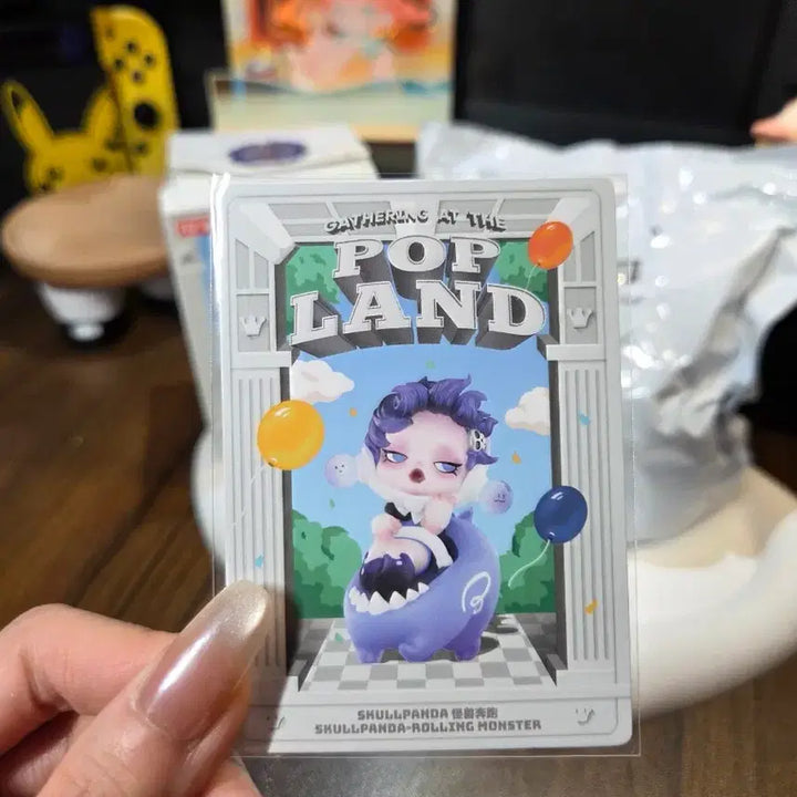 [BUNJANG] Popmart Skullpanda Pop Land Figure / 미개봉) 팝마트 스컬판다 팝 랜드